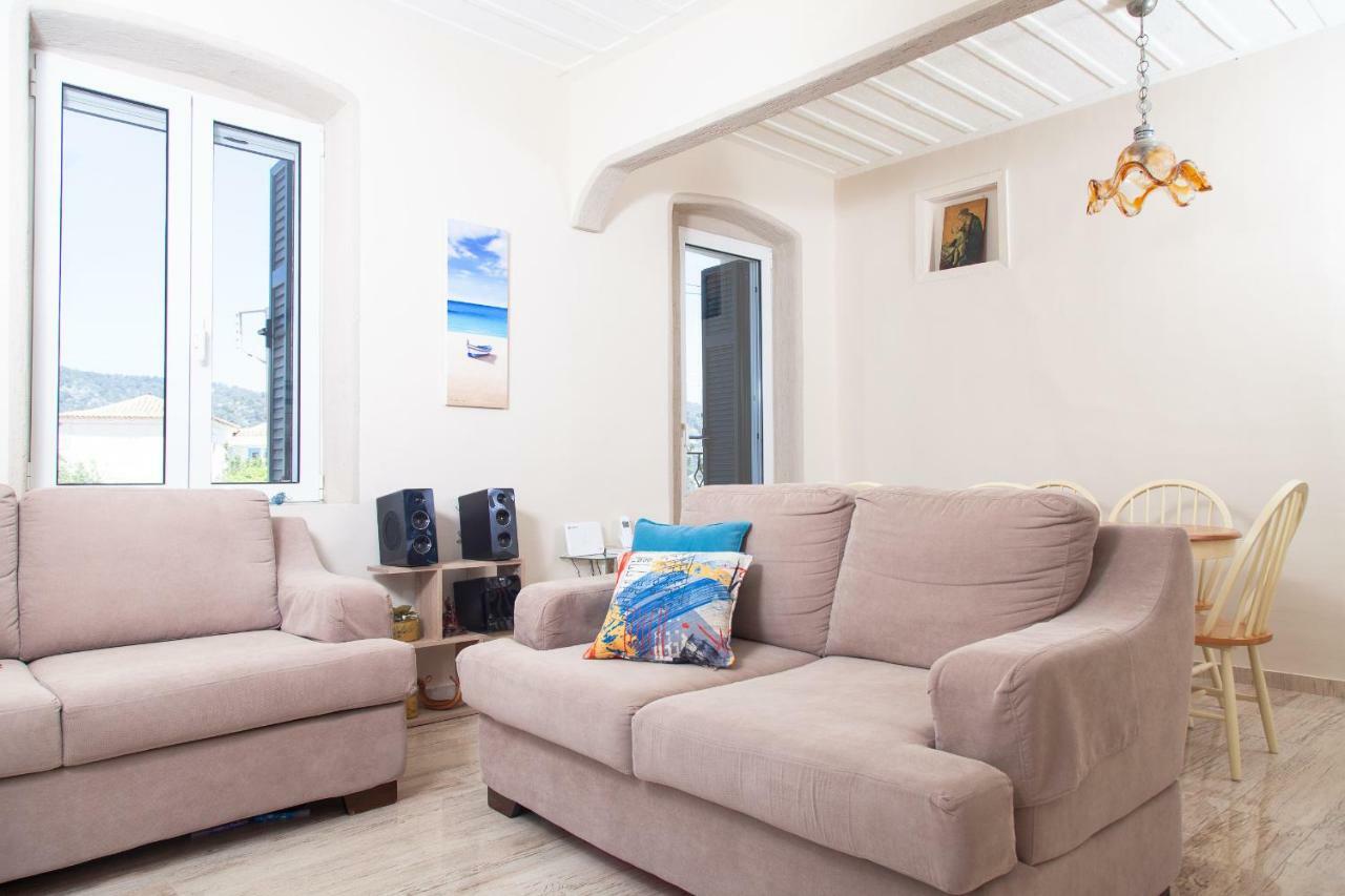 Villa @ Poros Poros Town المظهر الخارجي الصورة